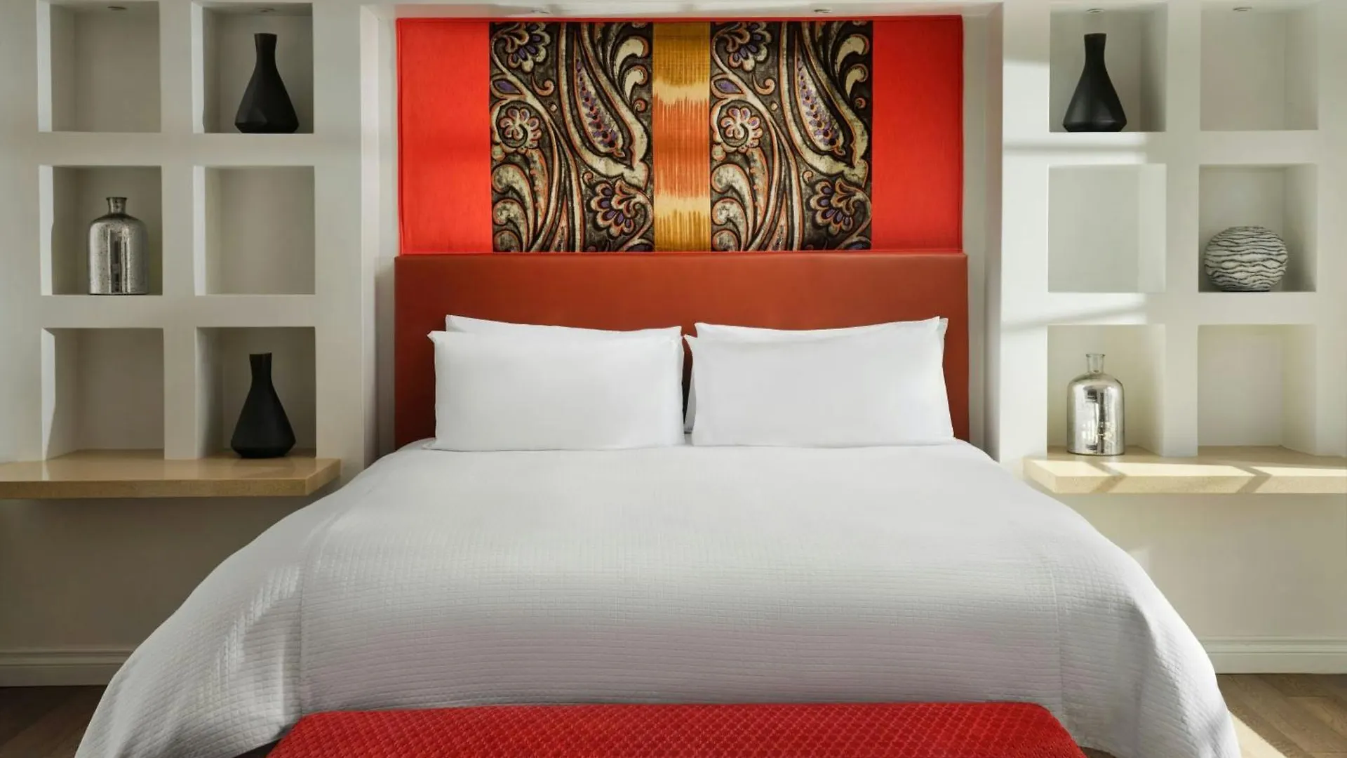 Triada Palm Springs, Autograph Collection
